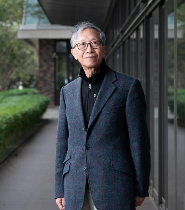 Chenggang Xu / 许成钢